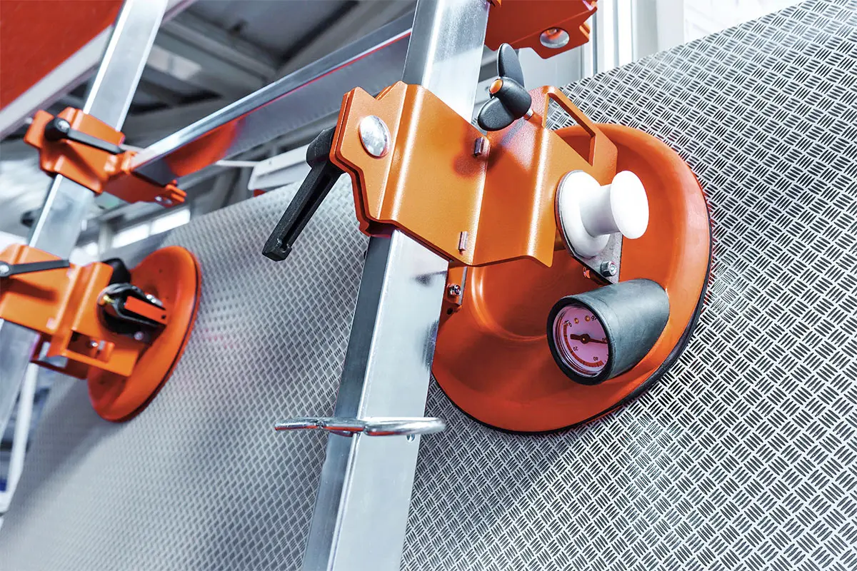 przyssawki do blachy strukturalnej